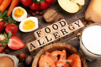 Living-with-Food-Allergies-and-Intolerances