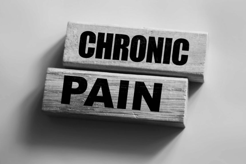 Navigating-Chronic-Pain_-Strategies-for-Daily-Management